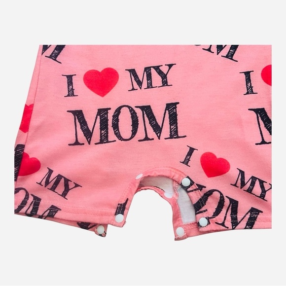 Baby Girl9- 12 Months Pink 'I Love My Mom' Baby Romper short sleeve snap closure - Picture 3 of 8
